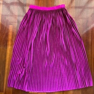 Zara Pleated Velvet MIDI Skirt